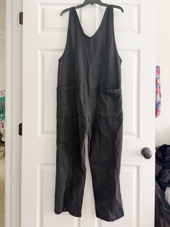 Zenana Outfitters Pants - Zenana Outfitters Black Utility Jumpsuit with Front Pockets